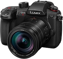 Фото Panasonic Lumix DC-GH5 II Kit 12-60