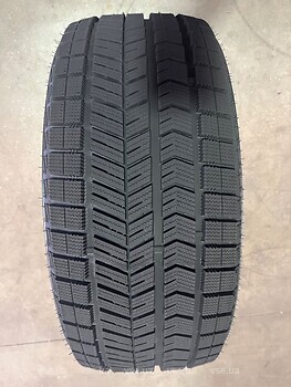 Фото Warrior Tires WR 500 (205/55R17 95T XL)