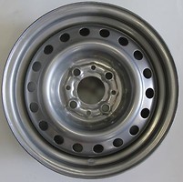 Фото Steel Wheels Renault (6.5x16/5x114.3 ET50 d66.1) Silver