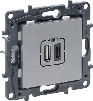 Фото Legrand Розетка Niloe Step (863340)