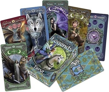 Фото Fournier Legends Tarot by Anne Stokes