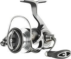 Фото Daiwa Luvias 24 PC LT 2500D