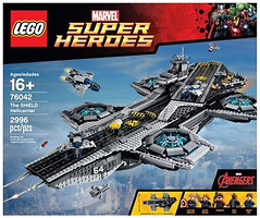 Фото LEGO Super Heroes Авианосец Мстителей (76042)