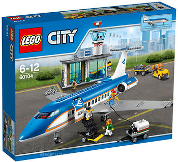 Фото LEGO City Пассажирский терминал (60104)