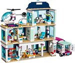 Фото LEGO Friends Клиника Хартлейк Сити (41318)