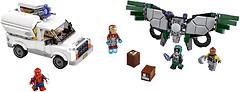 Фото LEGO Super Heroes Берегись Стервятника (76083)
