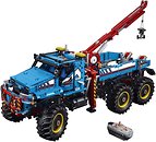 Фото LEGO Technic Аварийный внедорожник 6x6 (42070)