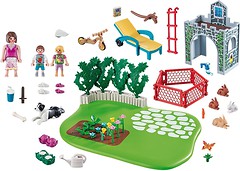 Фото Playmobil Country Семейный дворик (70010)