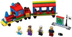 Фото LEGO Exclusive Поезд Legoland (40166)