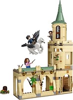 Фото LEGO Harry Potter Двор Хогвартса: спасение Сириуса (76401)
