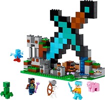 Фото LEGO Minecraft Застава Меча (21244)