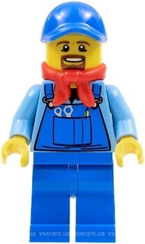 Фото LEGO City Winter Holiday Train Locomotive Driver (hol078)