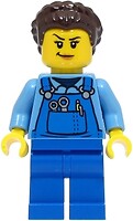 Фото LEGO City Stuntz Crew - Female, Blue Overalls over Medium Blue Shirt (cty1500)