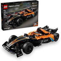 Фото LEGO Technic Гоночный автомобиль NEOM McLaren Formula E (42169)