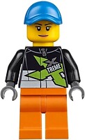 Фото LEGO City Xtreme Powerboat Driver - Female, Black Racing Jacket (cty0543)