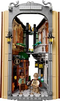 Фото LEGO Icons Sherlock Holmes: Книжный уголок (10351)