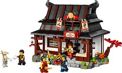 Фото LEGO Ninjago Кузница «Четыре оружия». 15-я годовщина (71858)