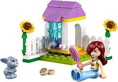 Фото LEGO Friends Садовый домик для кролика (30722)