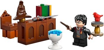 Фото LEGO Harry Potter Кабинет Дамблдора с Гарри Поттером (30724)