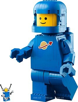 Фото LEGO Увеличенная голубая минифигурка космонавта (40921)
