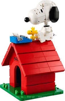 Фото LEGO Ideas «Мелочь»: будка Снупи (21368)