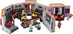 Фото LEGO Icons Star Trek: Мостик корабля USS Enterprise NCC-1701 (11385)