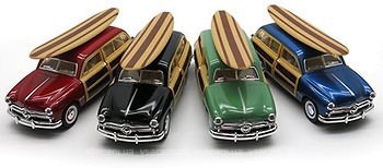 Фото Kinsmart Ford Woody Wagon 1949 (KT5402WS1)