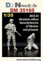 Фото DAN models Украинский офицер Службы безопасности Украины и пленный (DAN35160)