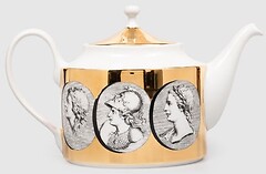 Фото Fornasetti Cammei