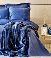 Фото Karaca Home Infinity Lacivert двуспальный Евро с покрывалом 240x250 + плед 200x240