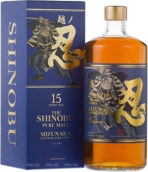 Фото Shinobu Pure Malt Mizunara Japanese Oak Finish 15 YO 0.7 л в подарочной коробке