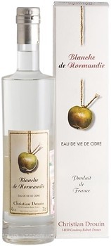 Фото Christian Drouin La Blanche de Normandie Eau de Vie de Cidre 0.7 л в подарочной коробке