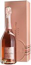 Фото Deutz Amour de Deutz Rose 2013 розовое брют 1.5 л в упаковке