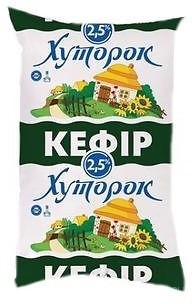 Фото Хуторок кефир 2.5% 900 г